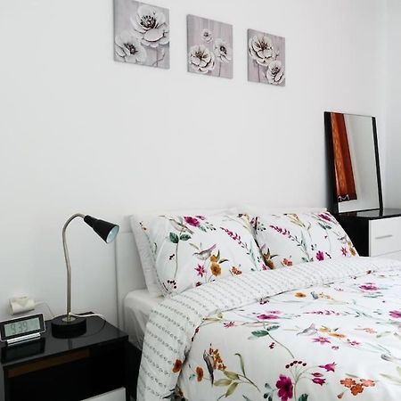 Modern & Bright 1Bd Apartment Near Main Square Plovdiv Exterior photo