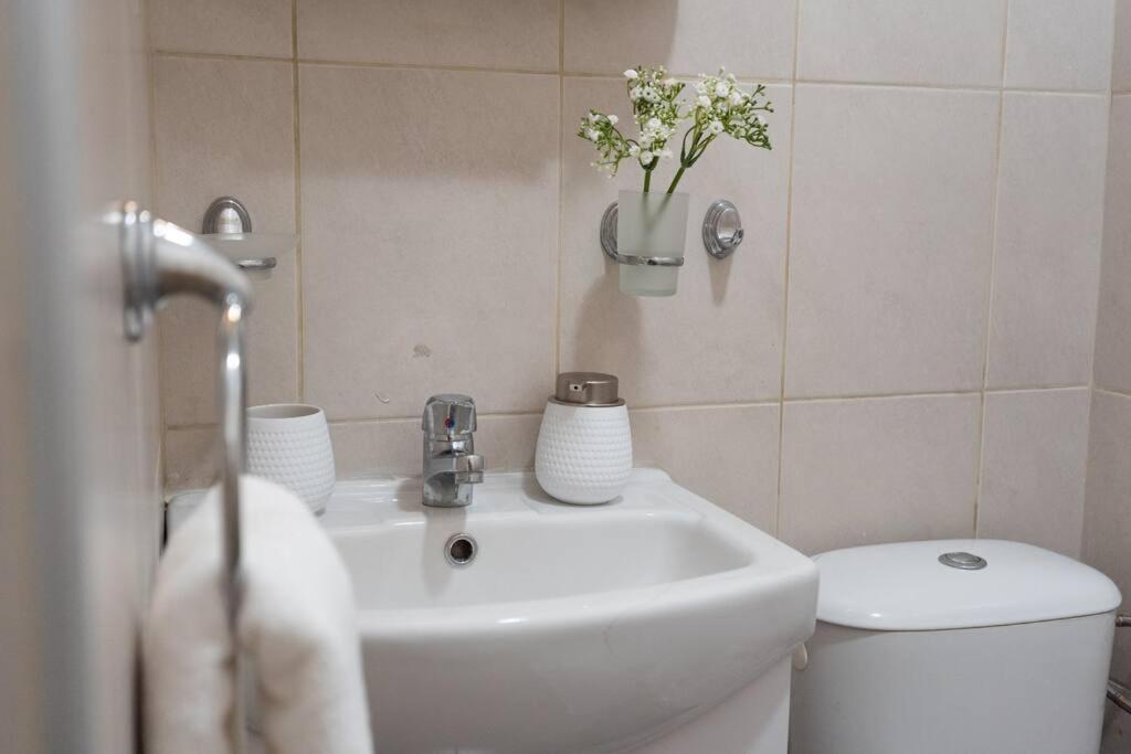 Modern & Bright 1Bd Apartment Near Main Square Plovdiv Exterior photo