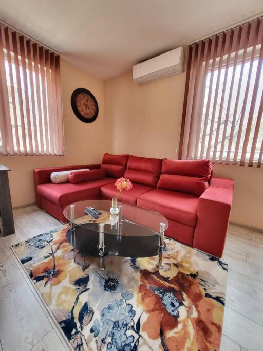 Modern & Bright 1Bd Apartment Near Main Square Plovdiv Exterior photo